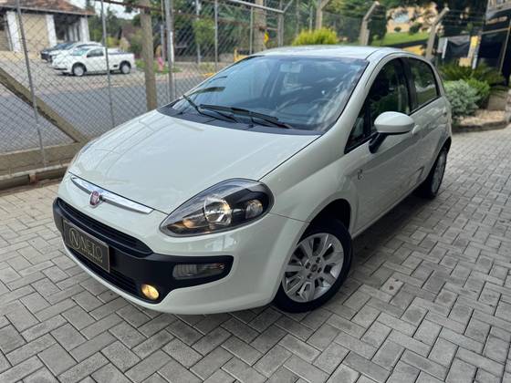 FIAT PUNTO 1.4 ATTRACTIVE 8V FLEX 4P MANUAL